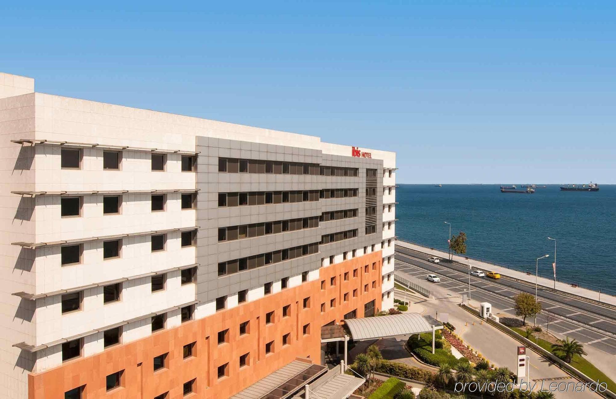 Ibis Istanbul Zeytinburnu Hotel Exterior photo